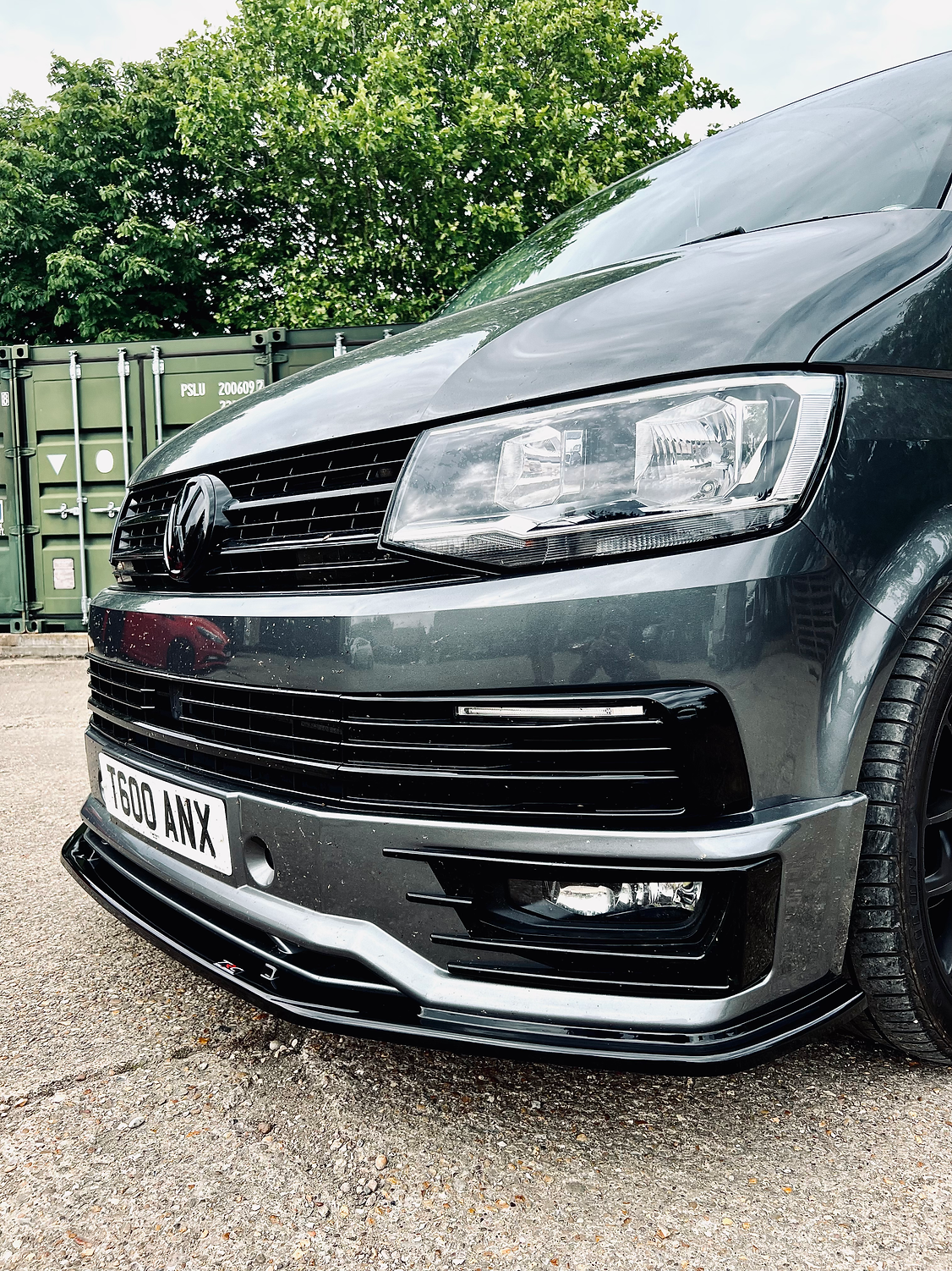 Volkswagen Transporter T6 Sportline Long Wheelbase - Front Splitter