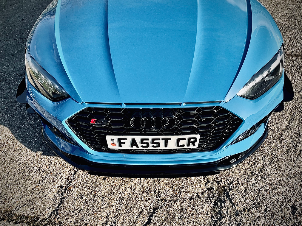 Audi RS5 B9.5 Coupe with Centre Blade - Front Splitter