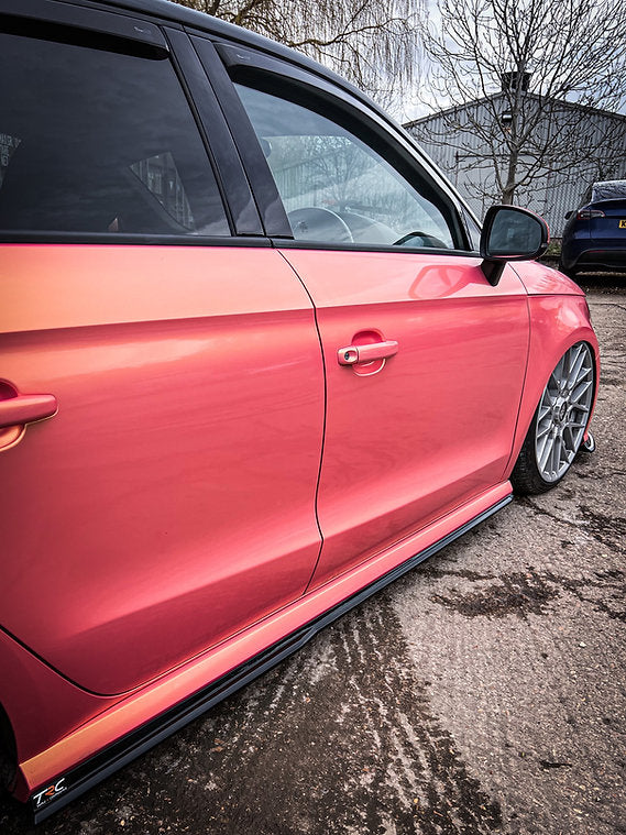 Audi S1 8X - V2 Side Skirt Splitters