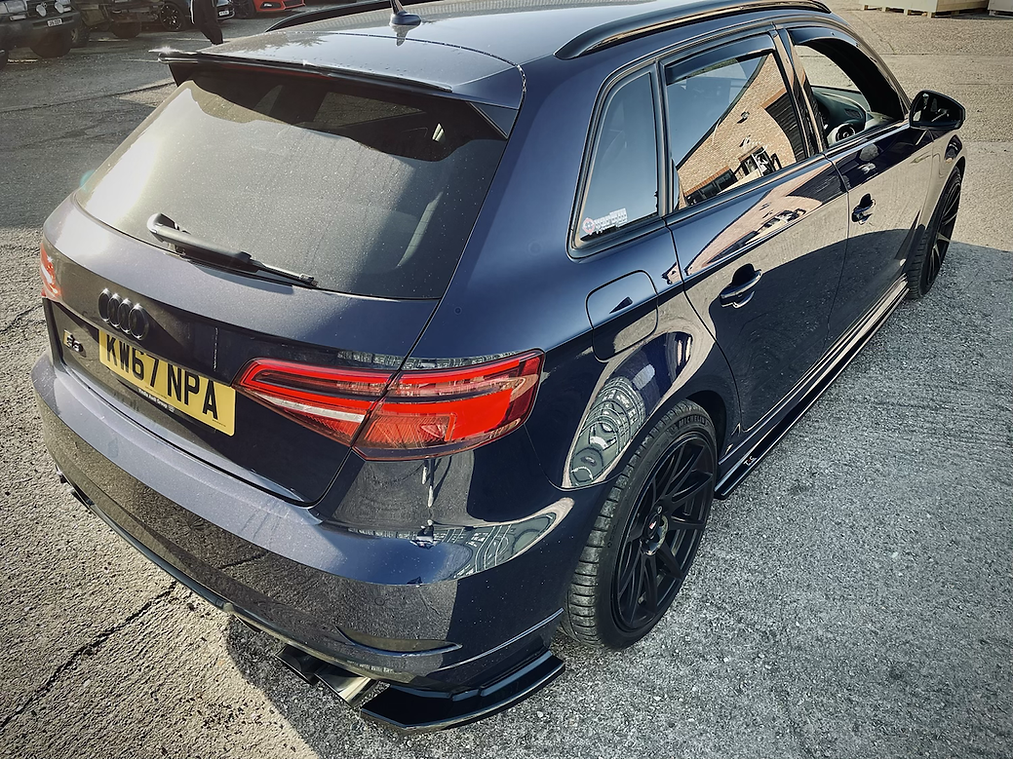 Audi S3 8V Facelift Sportback 5 Door - Side Skirt Splitters