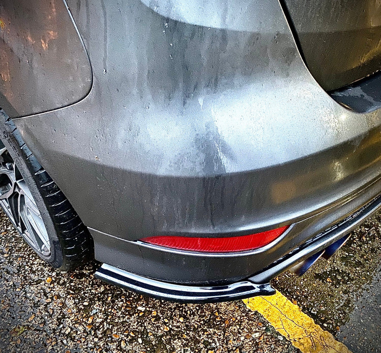 Ford Focus MK3.5 ST-Line - Low Line Kit