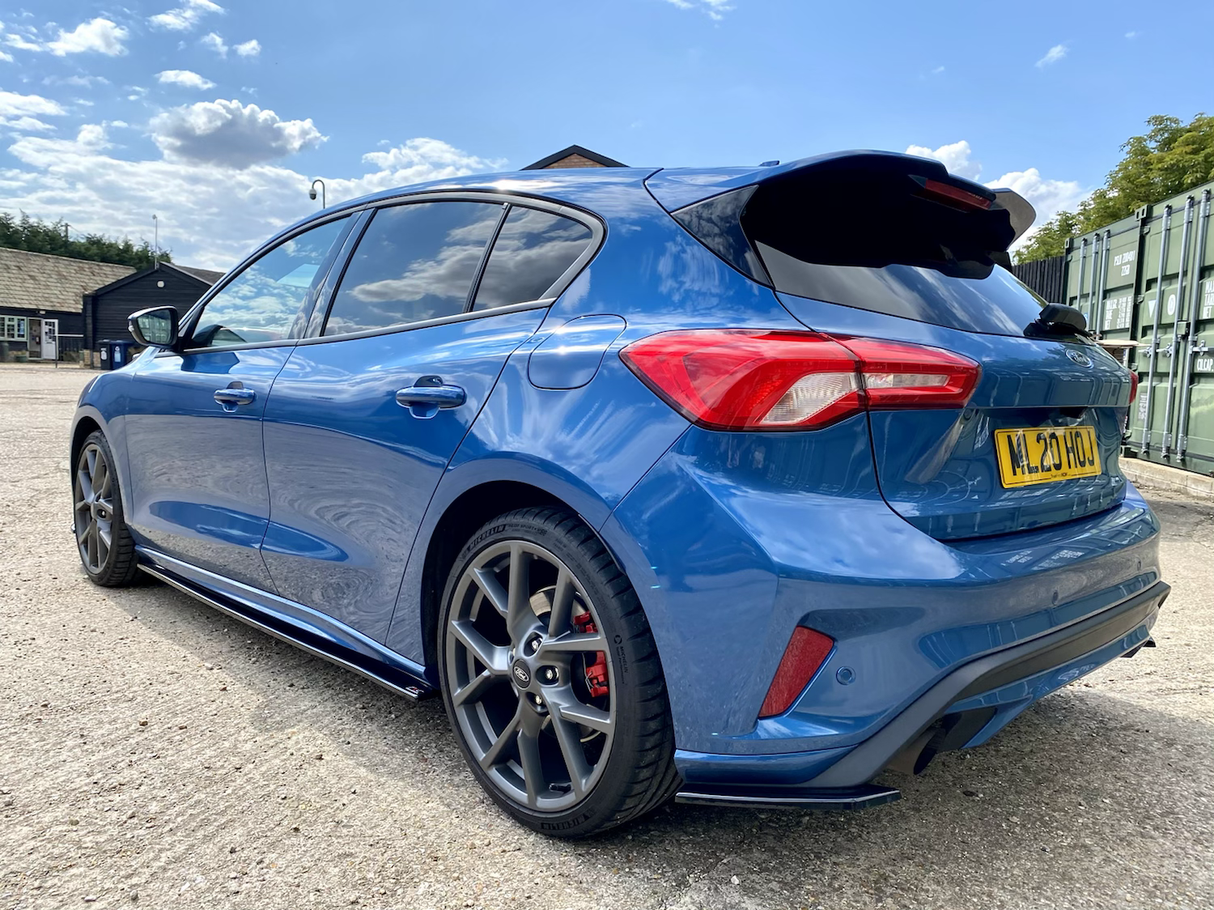 Ford Focus MK4 ST-Line - Rear Spats