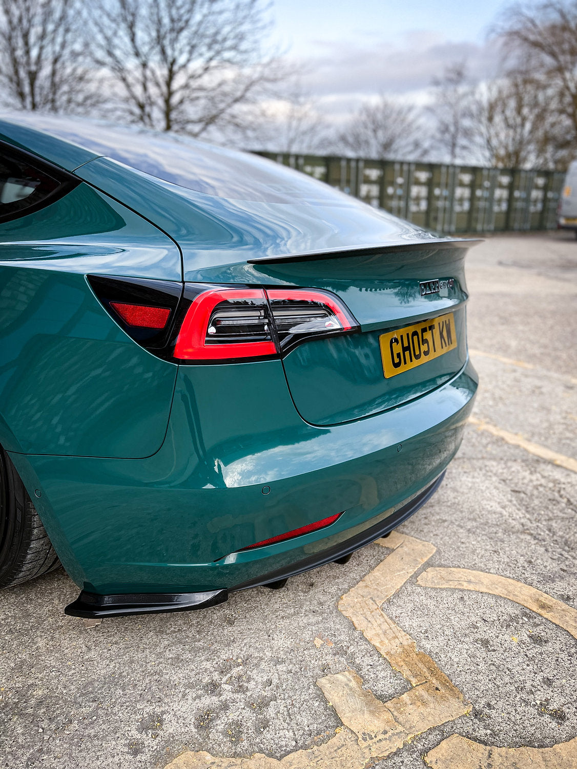 Tesla Model 3 - Rear Spats