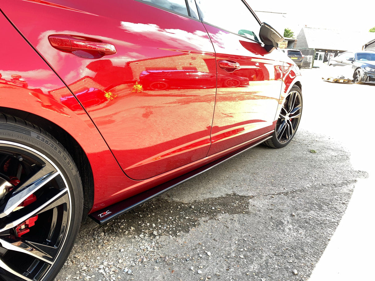 Seat Leon MK3.5 Cupra 5 Door - Side Skirt Splitters