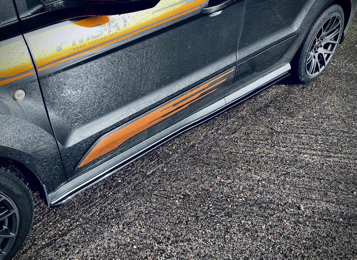 Ford Transit Connect MK2 Pre Facelift Short Wheelbase - Side Skirt Splitters