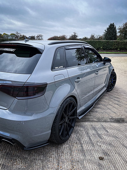 Audi RS3 8V Pre Facelift - Side Skirt Splitters