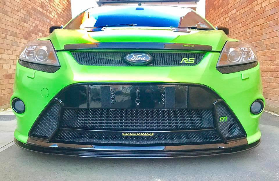 Ford Focus MK2 RS - V2 Front Splitter