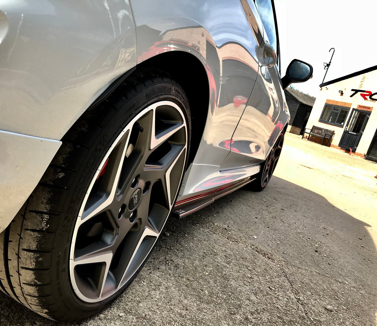 Ford Fiesta MK8 ST - V1 Side Skirt Splitters